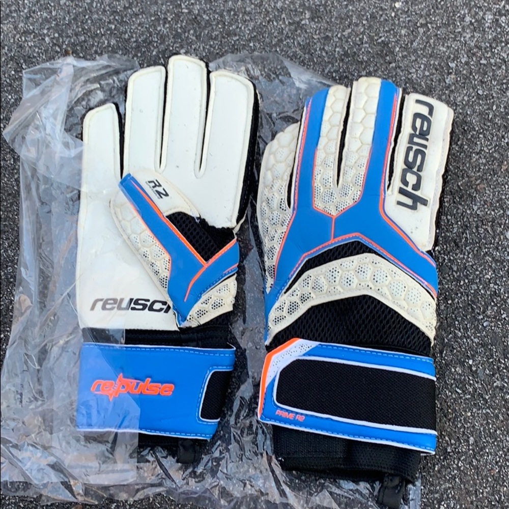Reusch goalkeeper gloves sz 9